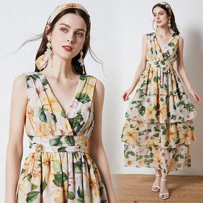 China 2022 Summer V-neck Tiered Layer Anti-wrinkle Ruffles Beach Boho Dress Women Spaghetti Strap Floral Print Midi Holiday Elegant Dresses for sale