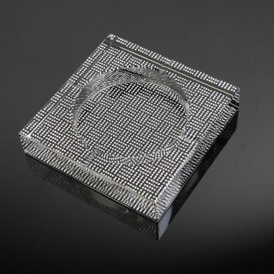 China Custom Colored Durable Logo Shape Glass Ashtray 200mm/180mm/150mm Crystal Luxury Glass Cigarette Square Ashtray for sale