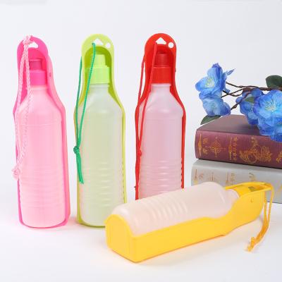 China Viable Wholesale Pet Bottles Outdoor Portable Plastic Dog Moving Drinking Water Bottle for sale