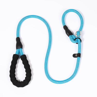 China Reflective Strong P Rope Heavy Duty Chain Dog Running Leash Glowing In The Night Reflective Dog Leash for sale