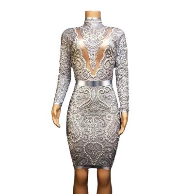 China Breathable Luxury Silver Rhinestone Beading Birthday Party Bodycon Dress Plus Size Women Short Dress Sexy Even Formal Prom Dresses for sale