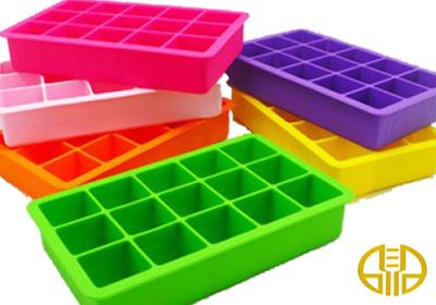 China Square Silicone Ice Cube Tray for sale