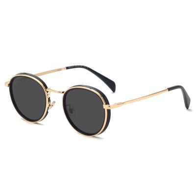 China Decoration To Wear 2022 Trendy Steampunk New Fashion China Vintage Unisex Metal Round Women Men Shading Sun Glasses for sale