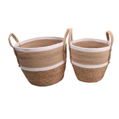 China OEM Sustainable Handcraft Black Straw Basket For Storage Straw Stripe Woven Hand Basket for sale