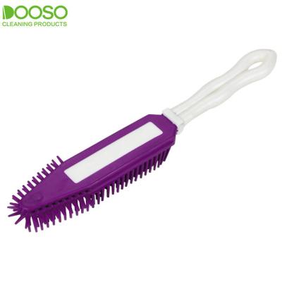 China Newest Design Soft Plastic Handle TPR 2020 Pet Safe Pet Grooming Remove Brush for sale