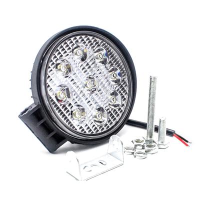 China Hot Selling Super Bright Offroad 27w Led Work Light Round Led Work Light For Truck for sale