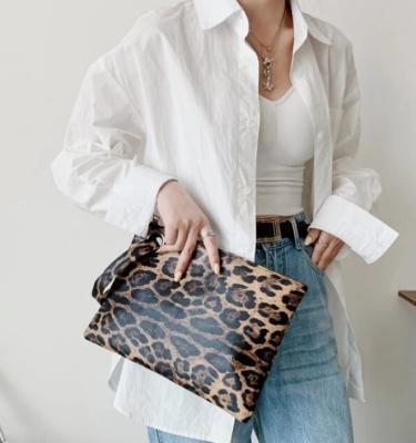 China DRESS Leopard Print Clutch Women Handbags Pinch Cow Pattern Texture One-handle Saddle Ladies Bag Retro Messenger Bag for sale