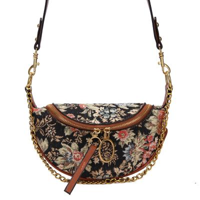 China Elegant Fashion Flower Embroidery Jacquard Shouder Bags Sling For Girl for sale