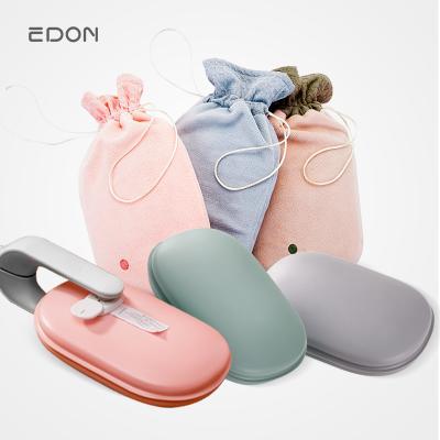 China Hot water inside hot water bag silicon hot water bag girls girl fleece cover hot water bag belt high quality good quality for sale