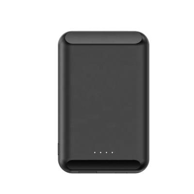 China Fast Magnetic Wireless Bank 5000mAh Mini Portable Wireless Charger Power Support 5W Charging 2 Buyers for sale