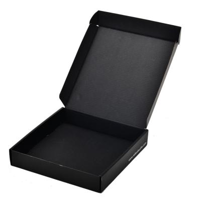 China Recyclable Square Foldable Environmentally Friendly Corrugated Black Packaging Box for sale