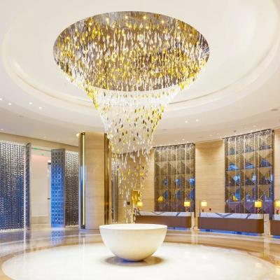 China Hotel Exhibition Hall Custom Blown Glass LED Modern Art Chandelier Spotlight for sale