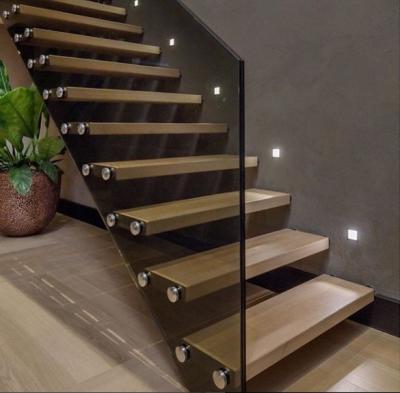 China Modern Residential Interior Timber Villa Floating Stairs for sale