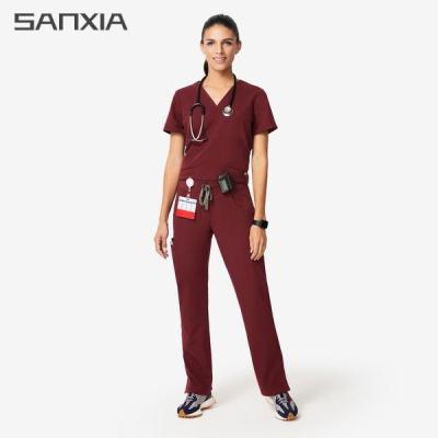 China Anti-Shrinkage Women Scrubs V-Neck Top Set With2 Pockets Nursing Scrub Uniforms for sale