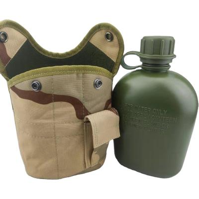 China Viable hot sales to increase camping military tactical camouflage polyester canteen water bottle bag for sale