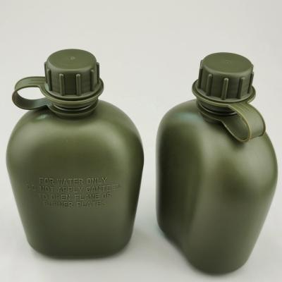 China Sustainable Outdoor Camping Safety 1L Water Bottle Green Plastic Military Water Bottle for sale