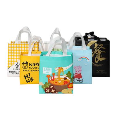 China Recyclable Custom Logo Disposable Takeaway Packaging Bag Portable Packaging Nonwoven Bag for sale