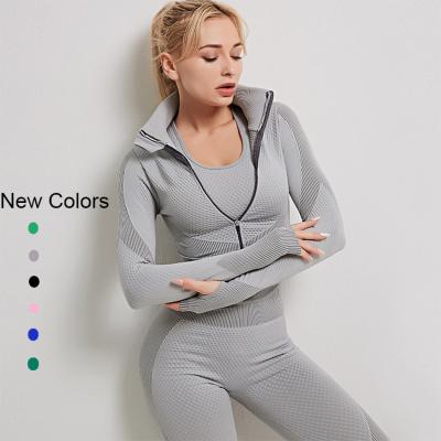 China 2021 New Arrival Girls Activewear Breathable High Waist Fitness Sports Seamless Yoga Wear Long Sleeve Bra Legging Yoga Set With Zipper for sale