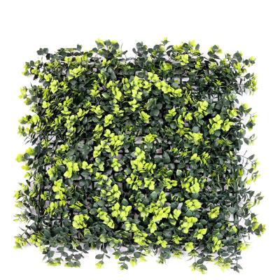 China Landscaping Decoration Manufacturer Artificial plant Decorative artificial wall green wall boxwood panel hedge DIY decoration anti-uv outdoor garden for sale