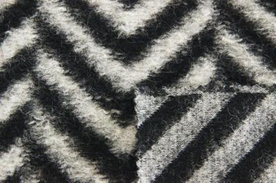 China Soft Textile Woolen Zig Zag Wool Jacquard Fabric OEM / ODM Acceptable for sale