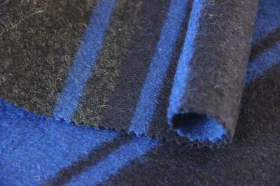 China Graues blaues Marine-Streifen Knit-Jacquardwebstuhl-Merinowolle-Gewebe 100% für Jacken zu verkaufen