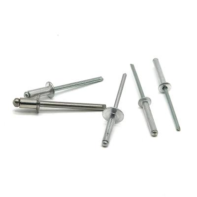 China China factory good quality factory price steel blind rivets flat head DIN 7337 blind rivets cut-off mandrel for sale