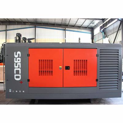 China ZEGA S95CD high efficiency diesel engine water well drilling screw lubricated air compressor for sale