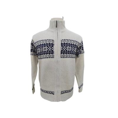 China Anti-wrinkle Snowflake Jacquard Sweater Men Long Sleeve knitted winter Cardigan zipper Christmas Sweater Cardigan Sweater men for sale