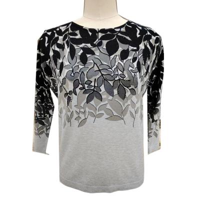 China ODM&OEM Anti-Wrinkle Sweater Custom Printed Crewneck Sweater Women Sweater Knitted Rhinestone Jacquard Sweater Women for sale