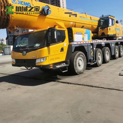 Chine XCMG XCA220 a employé tout le terrain tend le cou 220 Ton Second Hand Crane 108.5m à vendre