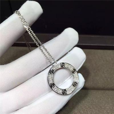 Cina collana di amore dell'oro bianco 18K, collana reale dell'oro bianco di Diamond Paved 18k in vendita