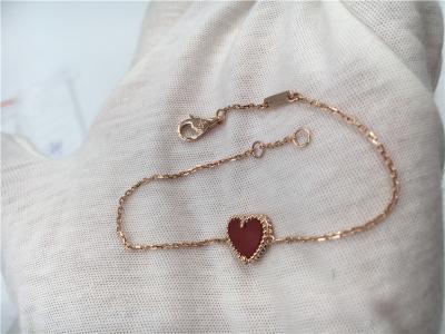 China Pulsera dulce del corazón de Alhambra de la joyería del oro de las señoras jovenes 18K con cornalina en venta