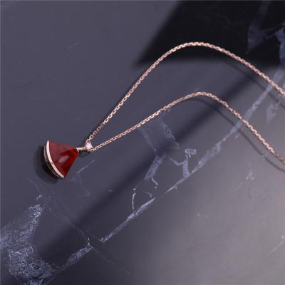 China Collar de la cornalina de las mujeres en 18K Rose Gold Pendant Set With un diamante en venta