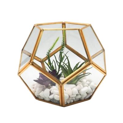 China Glasslucky Traditional Ltd. Geometric Indoor Factory Hot Selling Mini Glass Greenhouse for sale