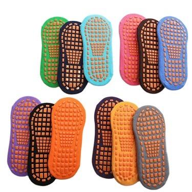 China Custom Logo Non Slip Yoga Socks Wholesale Anti-skid For Women Gripper Trampoline Slip Resistant Socks for sale