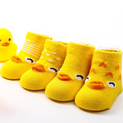 China Custom Wholesale Antibacterial Cotton 3d Cute Baby Animal Yellow Duck Socks In Stock for sale