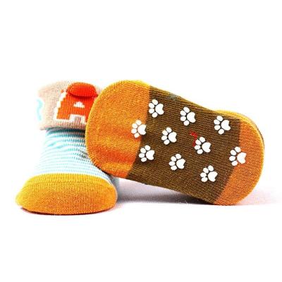 China Kids Breathable Tube Cartoon 3D Anti Slip Baby Socks With Cute Asymmetrical Pattern for sale