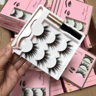 China Magnetc 3D Eyelash Extension Natural Soft 3 Eyelashes On Magnet Lashes 3d Reusable Handmade Mink Lashes Cross Reusable for sale