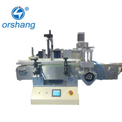 China Food Desktop Vertical Placing Bottle Labeling Machine With Air Cylinder Mini Version for sale