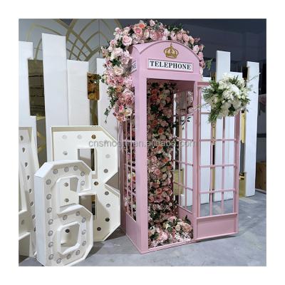 China Wedding/banquet/hotel bridal London telephone booth antique red rose decoration with flowers for sale for sale