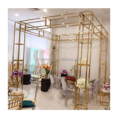 China Wedding/Banquet/Hotel Wedding Gold Stainless Steel Mirror Mandap Backdrop Mental Chuppah Pillars For Wedding for sale