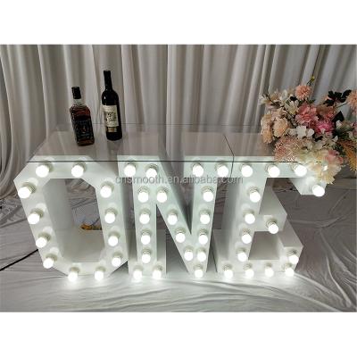 China New Design Wedding Party Decoration LED Lighted Giant Metal Letter UN Table for sale