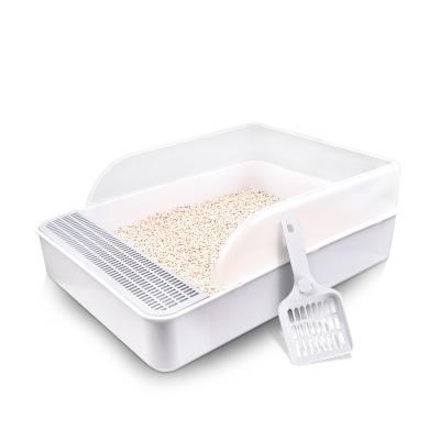 China Sustainable Pet Products Manufacturer New Design Cat Litter Box With Free Eco-Friendly Easy Cleaning Scoop for sale