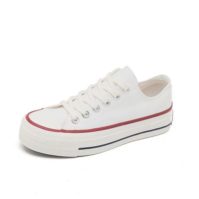 China Breathable Classic Lace Up Low Cut Mens Flat Casual Shoes White Canvas Shoes For Men for sale