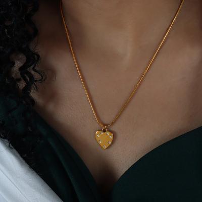 China TRENDY Custom Heart Pendant Necklace Womens Stainless Steel Love Cute Heart Shape Dainty Gold Necklace With Pendant for sale