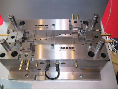 China Plastic Injection Mold High Precision Injection Molding Die-Casting Molded Parts for sale