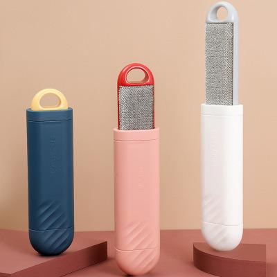 China Fiber Manual Sticky Roller Dust Remover Hair Sticky Pet Hair Travel Clothes Dust Remover Sticky Brush for sale