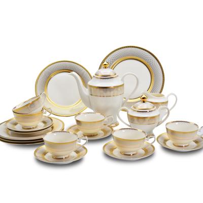 China Sustainable 24K Gold Dish Set Bone China Dinnerware Set High Quality Coffee Tea Service for sale