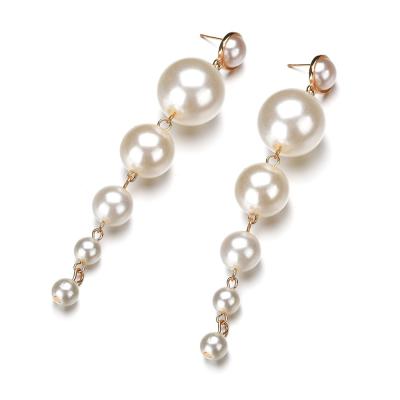 China FASHIONABLE Japan and South Korea Fashion Border Imitation Pearl Earrings Waist Pearl Tassel Earrings Long for sale