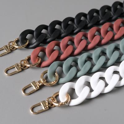 China FASHIONABLE Handmade Acrylic Resin Chain Fashion Retro Color Fashion Chain DIY Thick Bags Chain for sale